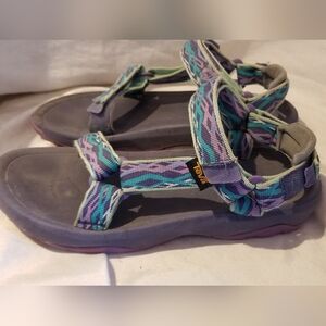 Teva womens 3 adjustable velcro strap purple sandal size 4